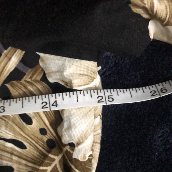 Hawaiian Tiki Shirt - Picture 8 of 9